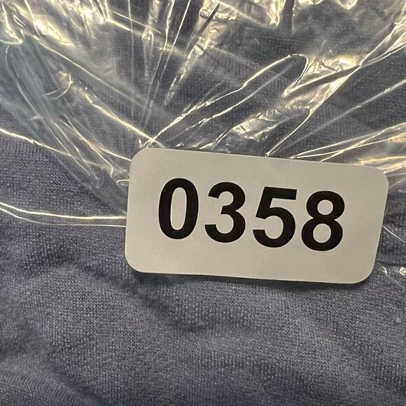 Natori pull on pants, women’s, medium, drawstring waist. Stretchy, comfy, workou - Picture 3 of 4